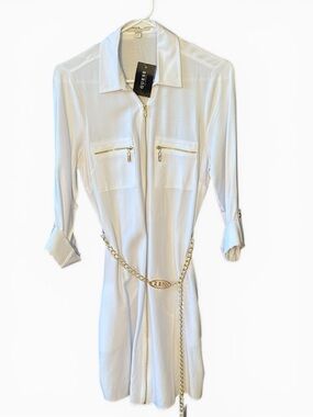 GUESS White Top with Gold Branded Zipper Pull